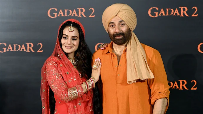 Gadar 2 Celebrates One Year: Sunny Deol and Ameesha Patel Thank Fans for Blockbuster Success