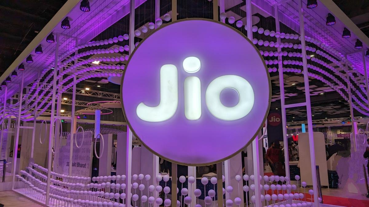 Jio AI Cloud Welcome Offer: Get 100GB Free Cloud Storage Starting This Diwali